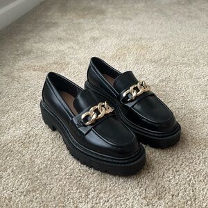 NEW H&M SHOES Chain Detail Platform Loafers Size 38/7.5